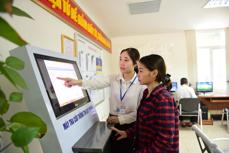 Bí thư Hà Nội yêu cầu mỗi tháng phải có sản phẩm công nghệ cụ thể, hàng tuần phải kiểm đếm