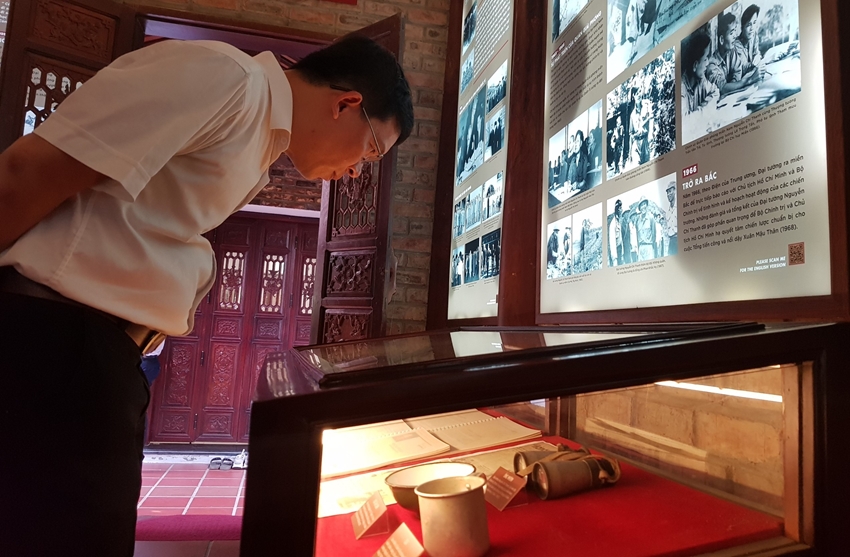 Bảo tàng Nguyễn Chí Thanh đón gần 8.000 lượt khách sau một năm mở cửa